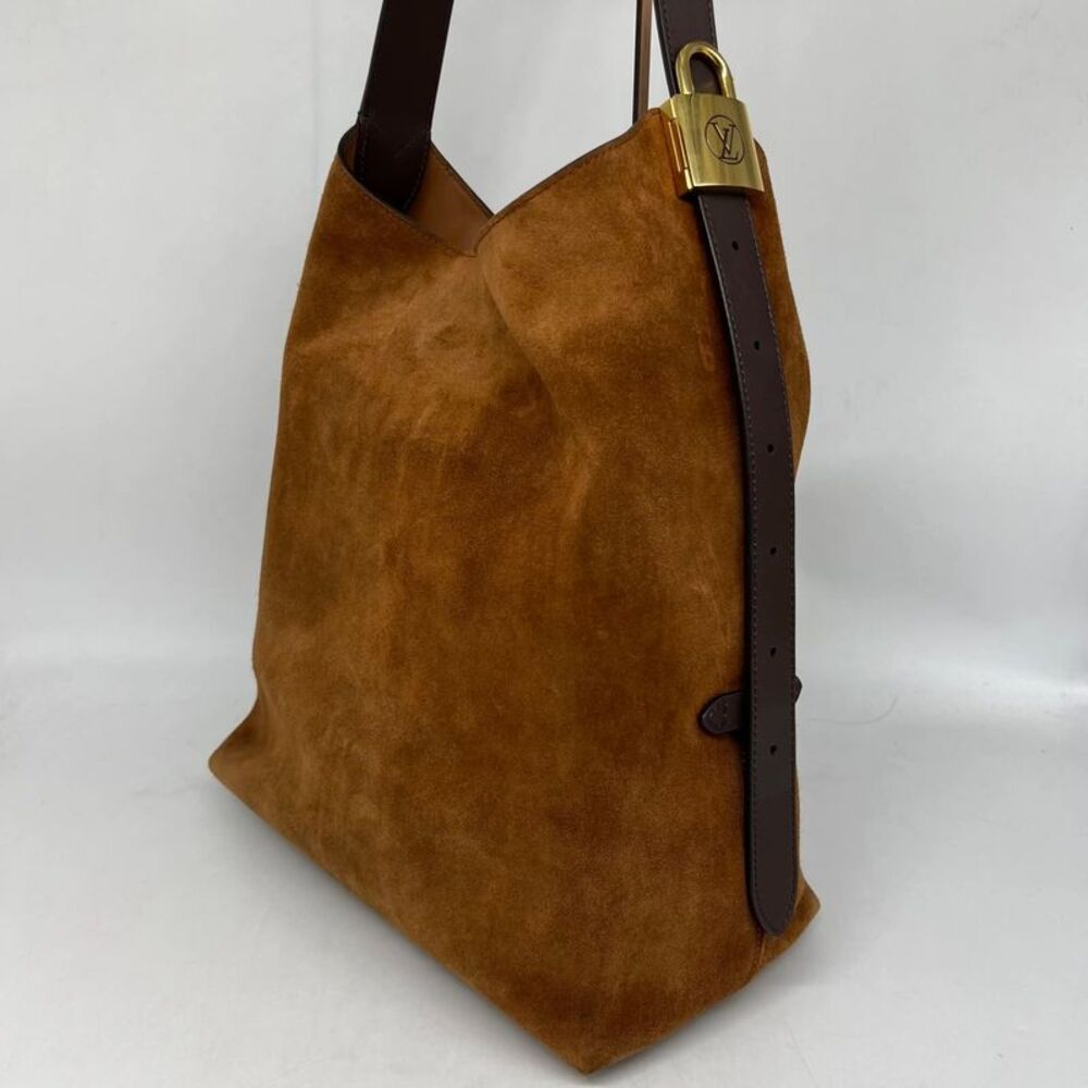 Louis Vuitton Women Pre-Loved Bag Very Good Condition - Picture 9 of 9